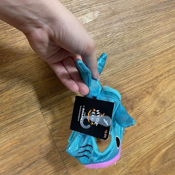 Shark Cat mask new with tags - Picture 2 of 3